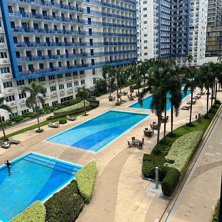 Sea Residences Paul'S Place Manila Esterno foto
