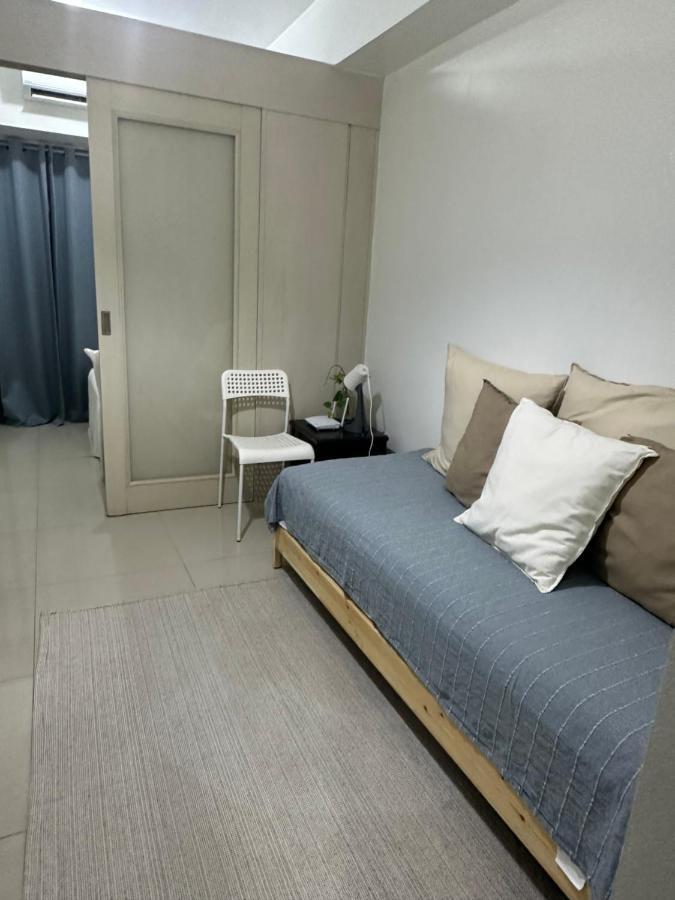 Sea Residences Paul'S Place Manila Esterno foto
